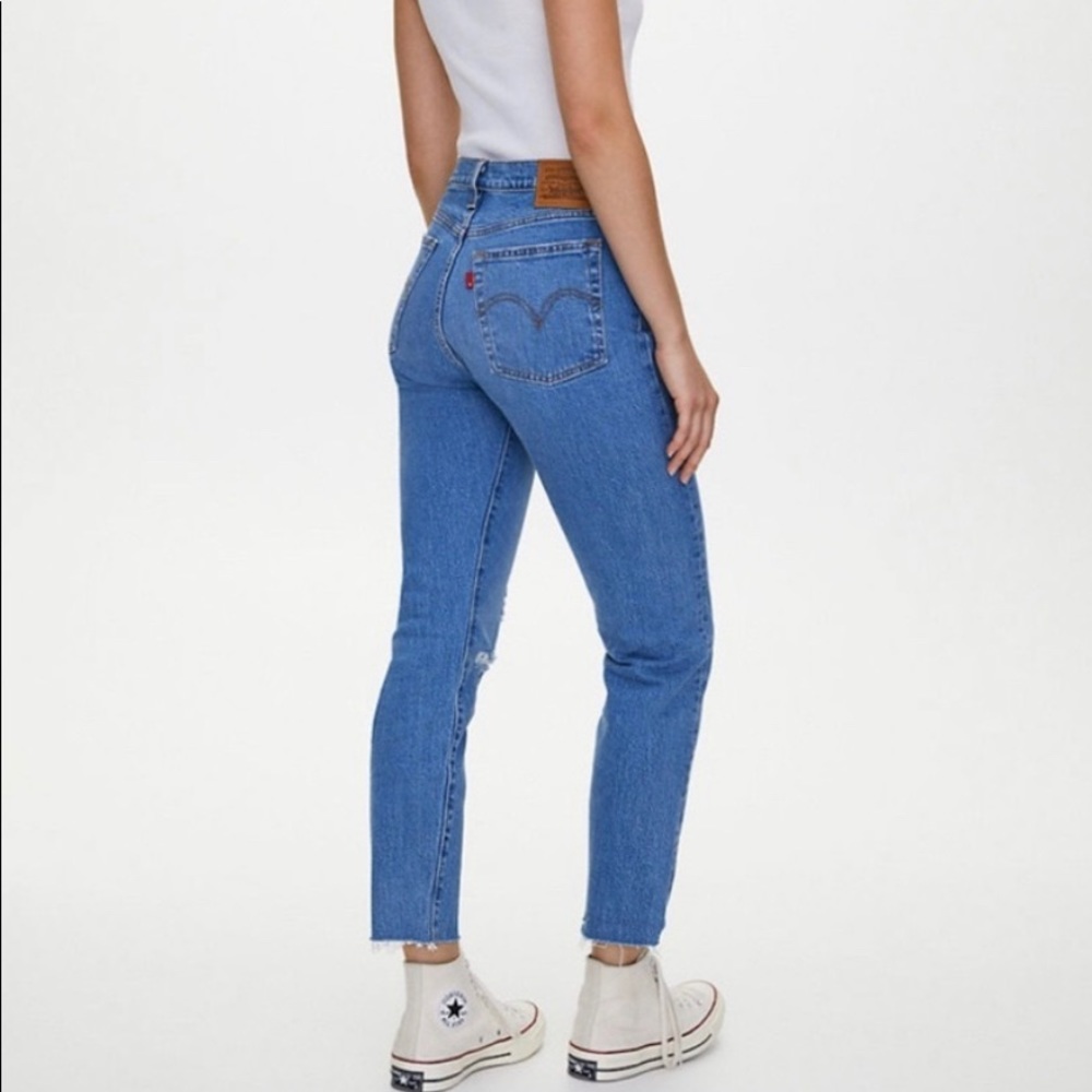 LEVI’S Wedgie Icon Jeans in Jive Taps